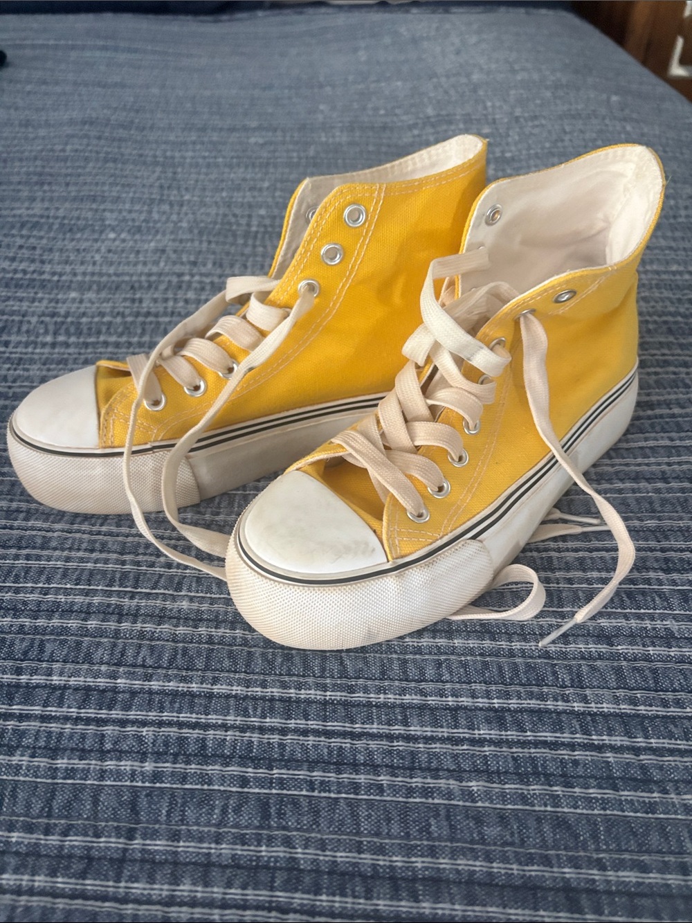 Amazon Yellow High-Top Canvas Sneakers for Women